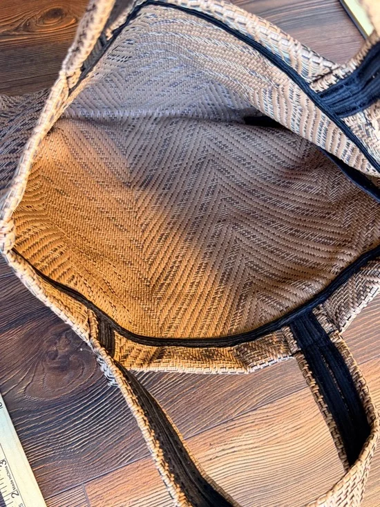 Bolon Woven Tote – Scandinavian Design Piece - Picture 7 of 8